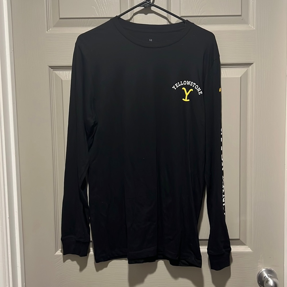 Yellowstone Longsleeve top size M